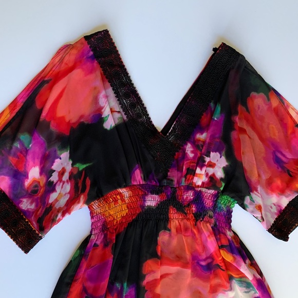 Women’s Floral Cold Shoulder Sleeve Dress Size 12 - Picture 3 of 5